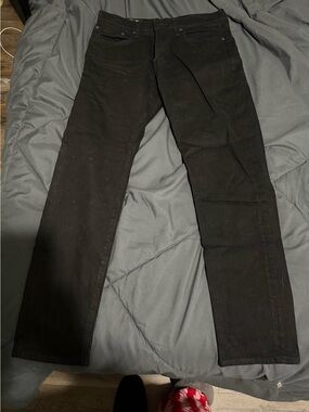 Levi's Black Straight Jeans 31x32